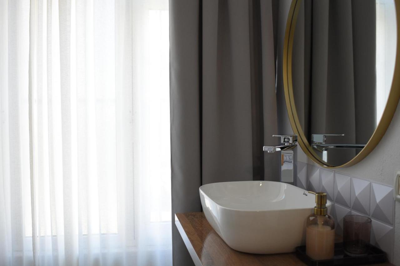 Feels Like Home Studio Apartments - Flh Albania Тирана Экстерьер фото
