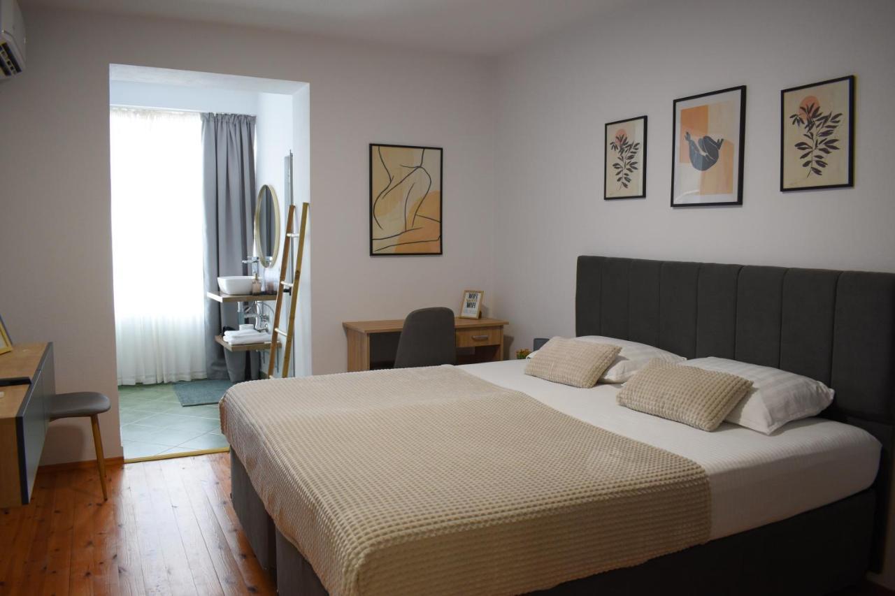 Feels Like Home Studio Apartments - Flh Albania Тирана Экстерьер фото